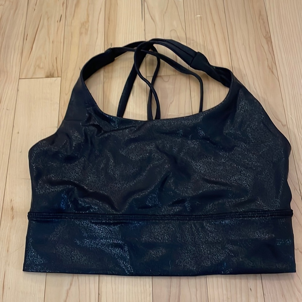 Lululemon black crop top